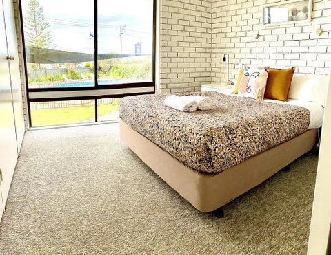 Penguin Mews Merimbula - Northern Rivers Accommodation 1