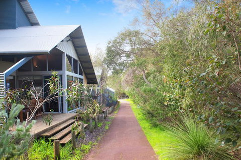 PEPPY TREE HOUSE - Northern Rivers Accommodation 0