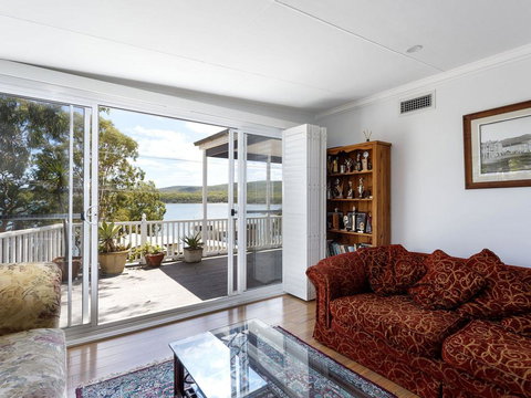 Perfect Seclusion - Top Level Only - Northern Rivers Accommodation 3