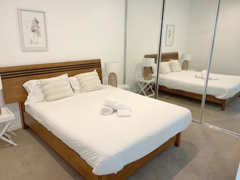 Perfect Short Term Stay In Brissy Cozy & Relax - Northern Rivers Accommodation 2