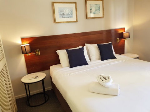 PERTH CBD APARTMENTS - Northern Rivers Accommodation 0