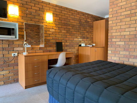 Peter Allen Motor Inn - Northern Rivers Accommodation 0