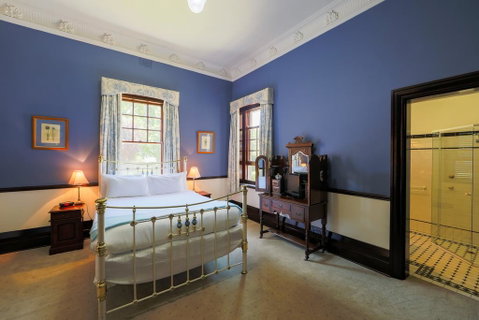 Petersons Armidale Winery And Guesthouse - Northern Rivers Accommodation 2