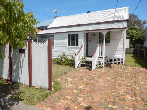 Pine Cottage - Northern Rivers Accommodation 2