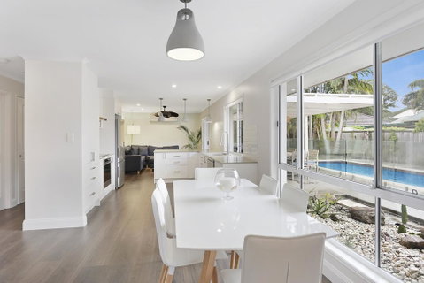 Poolside Noosa Oasis - Pet Friendly - Northern Rivers Accommodation 1