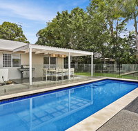 Poolside Noosa Oasis - Pet Friendly