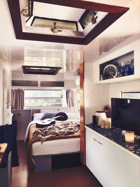 Poppy Luxe Caravan In The Byron Bay Hinterland - Northern Rivers Accommodation 3