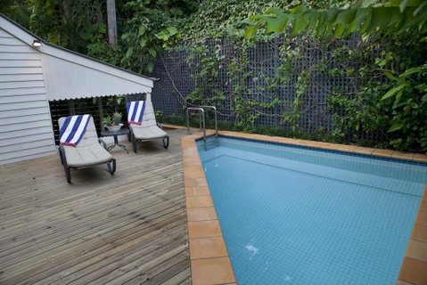 Port Douglas Cottage & Lodge - Northern Rivers Accommodation 1