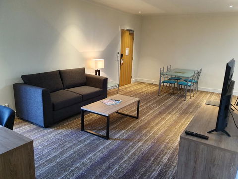 Porter's Plainland Hotel - Northern Rivers Accommodation 2
