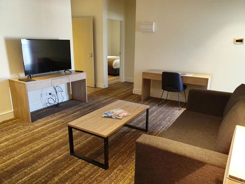 Porter's Plainland Hotel - Northern Rivers Accommodation 1