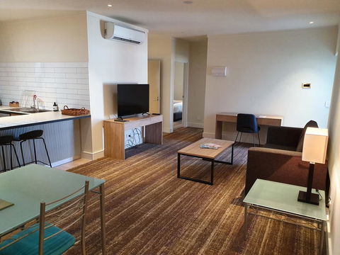 Porter's Plainland Hotel - Northern Rivers Accommodation 3