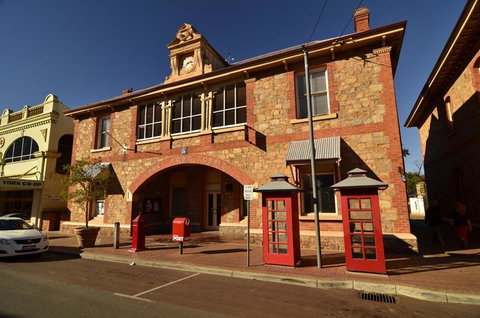 Post Office Apartment - Northern Rivers Accommodation 1