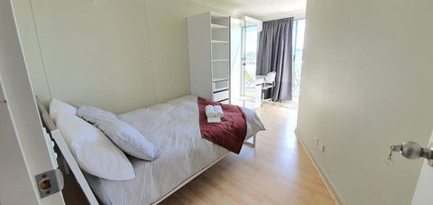 Private Modern Room - Plaza Building- In City Centre! - Northern Rivers Accommodation 0