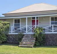 Quarryman's Cottage - country style in town - Northern Rivers Accommodation