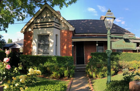 QUILTY HOUSE (Formerly Beethovens) - Northern Rivers Accommodation 2