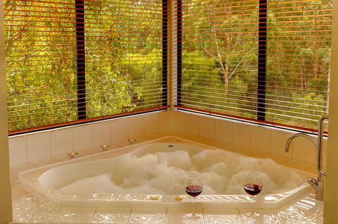 Rainbow Trail Chalets - Northern Rivers Accommodation 3