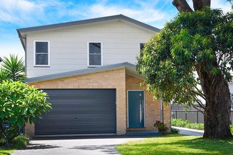 Rangoon Sunrise @ Minnamurra - Northern Rivers Accommodation 0