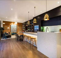 Readyset Glashouse Melbourne - Northern Rivers Accommodation