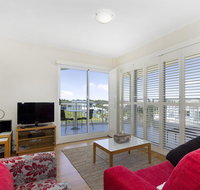 RESORT ON THE BEACH 6310 - TOP FLOOR - Northern Rivers Accommodation