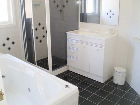 Retreat On Surf Beach - Northern Rivers Accommodation 3