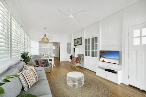 Rigi On Currumbin Beach - Northern Rivers Accommodation 2
