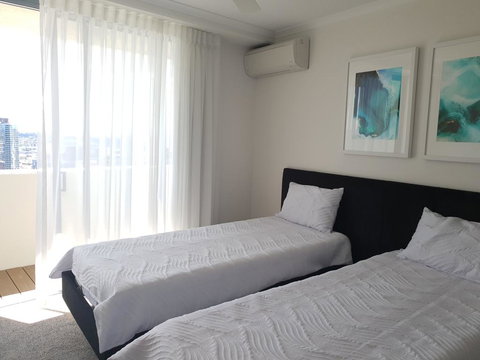 Riverfront Brisbane City - Northern Rivers Accommodation 1