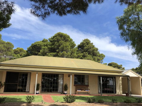Riverwalk Retreat - Northern Rivers Accommodation 0