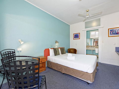 Riviera Motel Bundaberg - Northern Rivers Accommodation 2