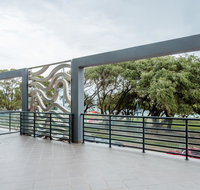 Rockingham Beachfront Apartment - Northern Rivers Accommodation