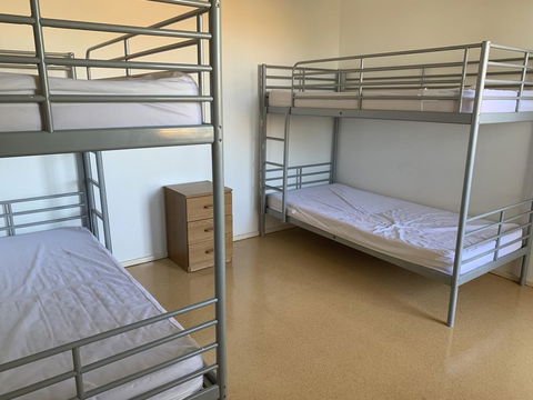 Roey Backpackers And Party Bar - Northern Rivers Accommodation 1