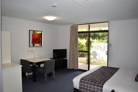 Roundhouse Motel - Northern Rivers Accommodation 3