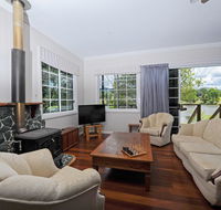 Samford Lakes - Northern Rivers Accommodation