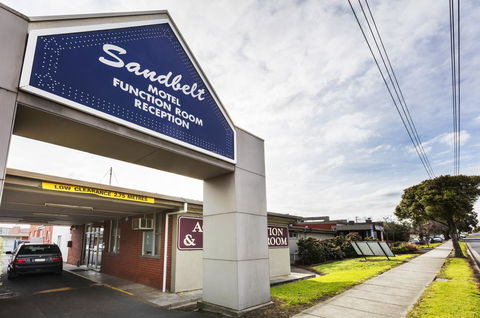 Sandbelt Club Hotel - Northern Rivers Accommodation 3