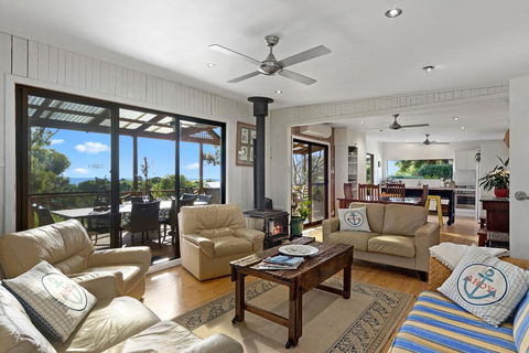 Sandy Feet Retreat - 13 Scenic View Drive - Northern Rivers Accommodation 0