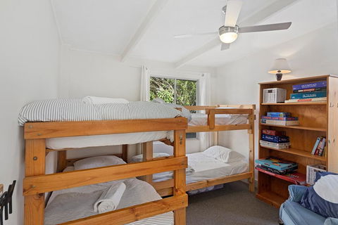 Sandy Feet Retreat - 13 Scenic View Drive - Northern Rivers Accommodation 3