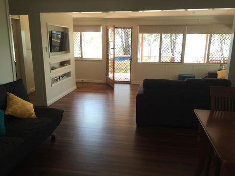 Sandy Footprints - Northern Rivers Accommodation 1