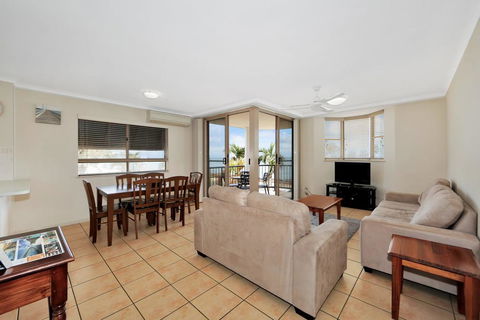 Santalina Beach Gem - Northern Rivers Accommodation 2
