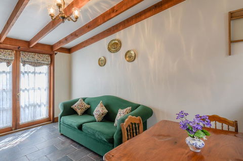 Sargeants & Armoury Cottages 1823 - Northern Rivers Accommodation 3