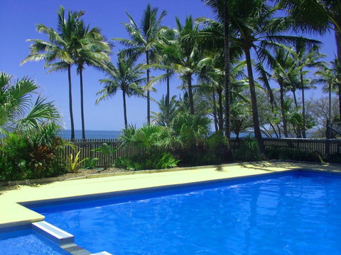 Sarina Beach Motel - Northern Rivers Accommodation 0