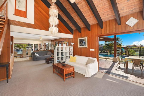 SCHMAN55-WATERFRONT, RESORT-STYLE ENTERTAINER - Northern Rivers Accommodation 1
