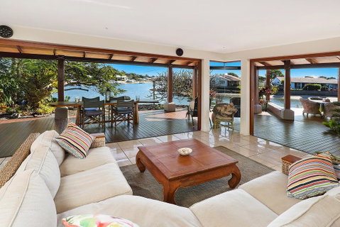 SCHMAN55-WATERFRONT, RESORT-STYLE ENTERTAINER - Northern Rivers Accommodation 0