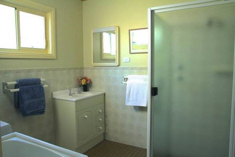 Schoolhouse Cottage American River - Northern Rivers Accommodation 0