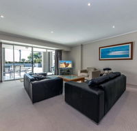 Scirocco Unit 1/23 Tomaree Street - Northern Rivers Accommodation