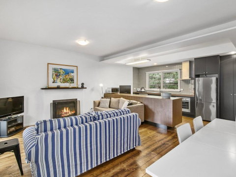 SEA CORNER - Anglesea - Northern Rivers Accommodation 2