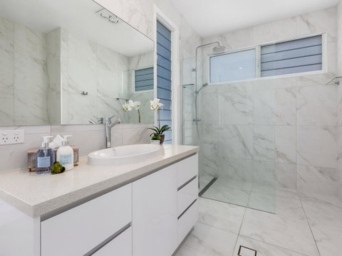 SEA SHELLS ON SEASIDE - Northern Rivers Accommodation 2