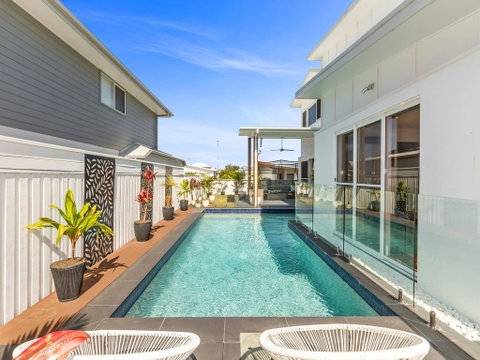 SEA SHELLS ON SEASIDE - Northern Rivers Accommodation 0