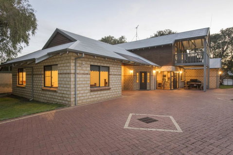 Seagull - Northern Rivers Accommodation 3