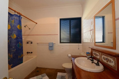 Seahaven Beach House - Shellharbour - Northern Rivers Accommodation 1