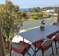 Seaview 48 MOLLYMOOK - Northern Rivers Accommodation