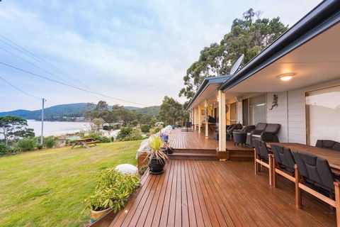 Seaview Family Retreat - Northern Rivers Accommodation 0